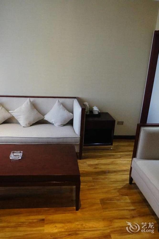 Sunshine Holiday Hotel Liaocheng Dış mekan fotoğraf
